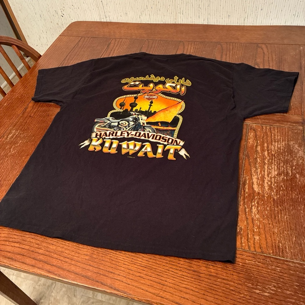 Harley Davidson T Shirt Men’s L Kuwait Black Short Sleeve 2009